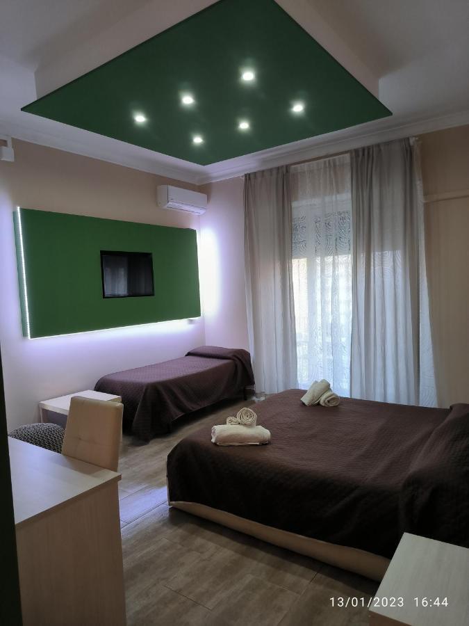 Prestige B&B Catania Bagian luar foto