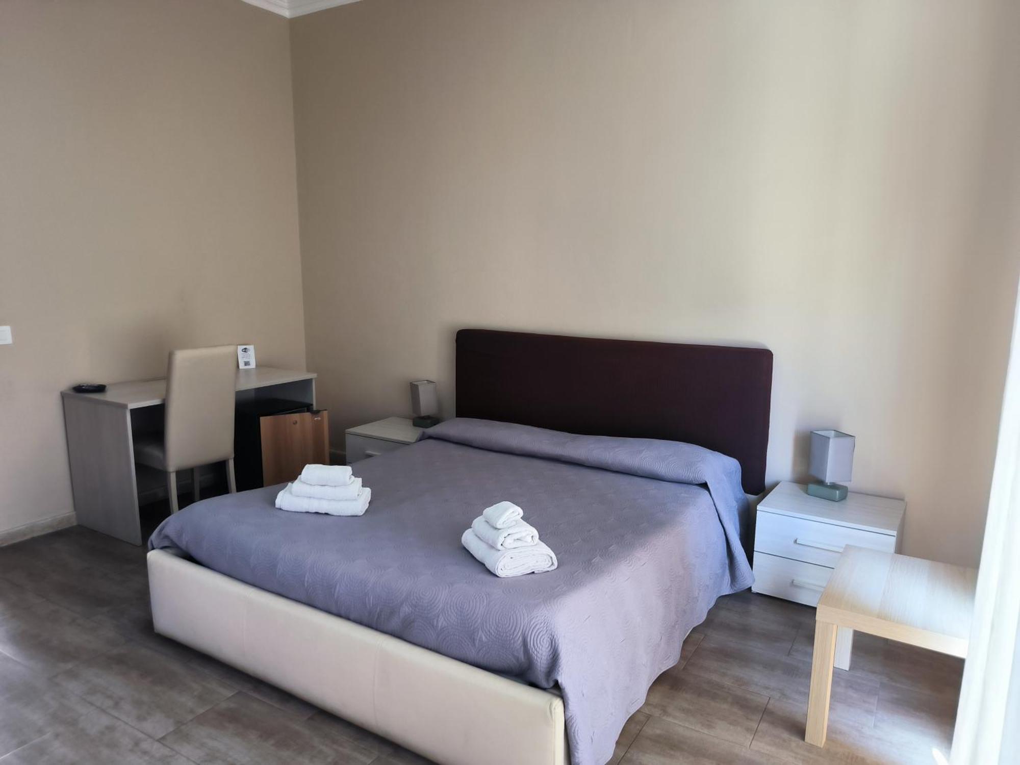 Prestige B&B Catania Bagian luar foto