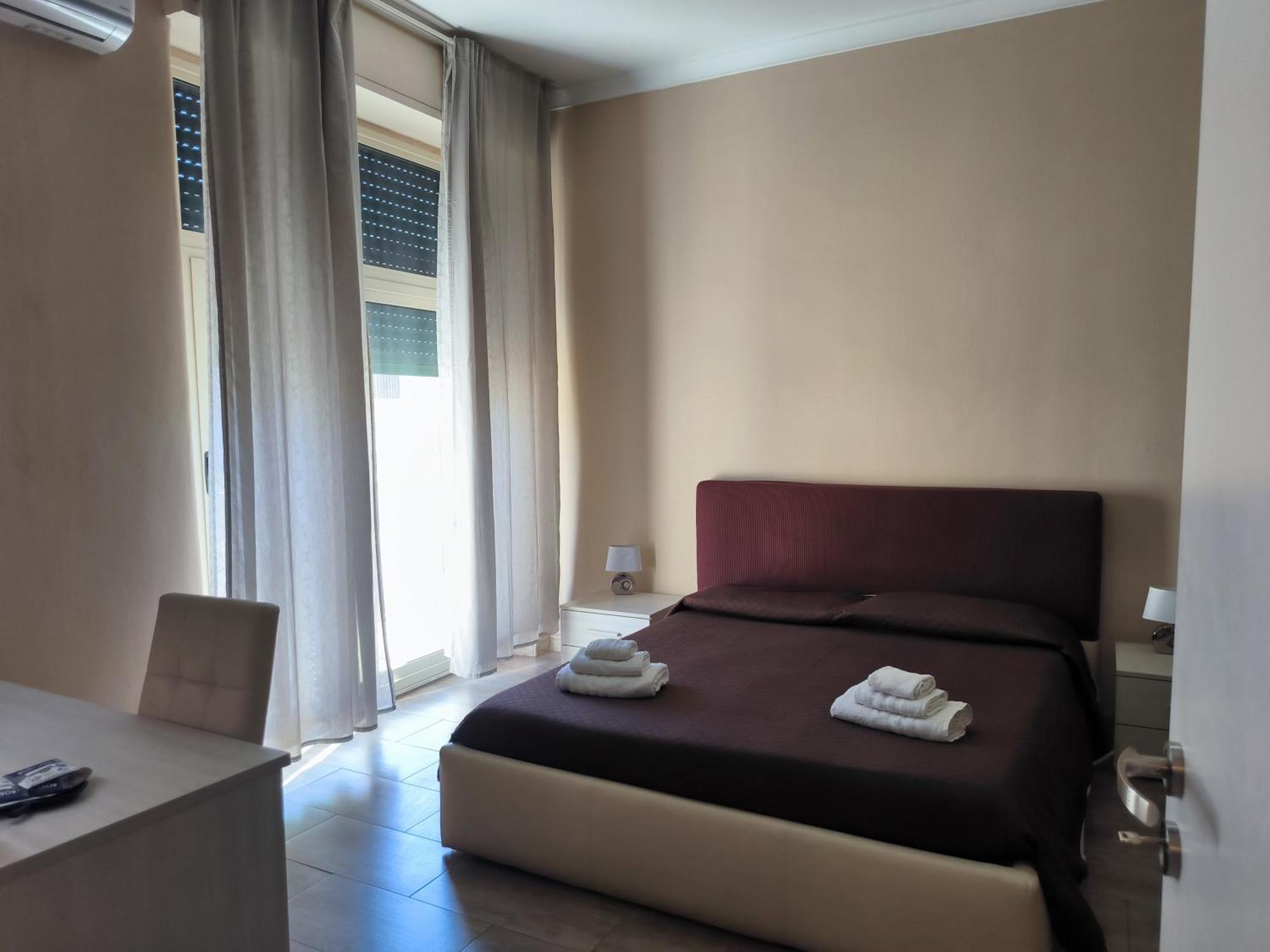 Prestige B&B Catania Bagian luar foto