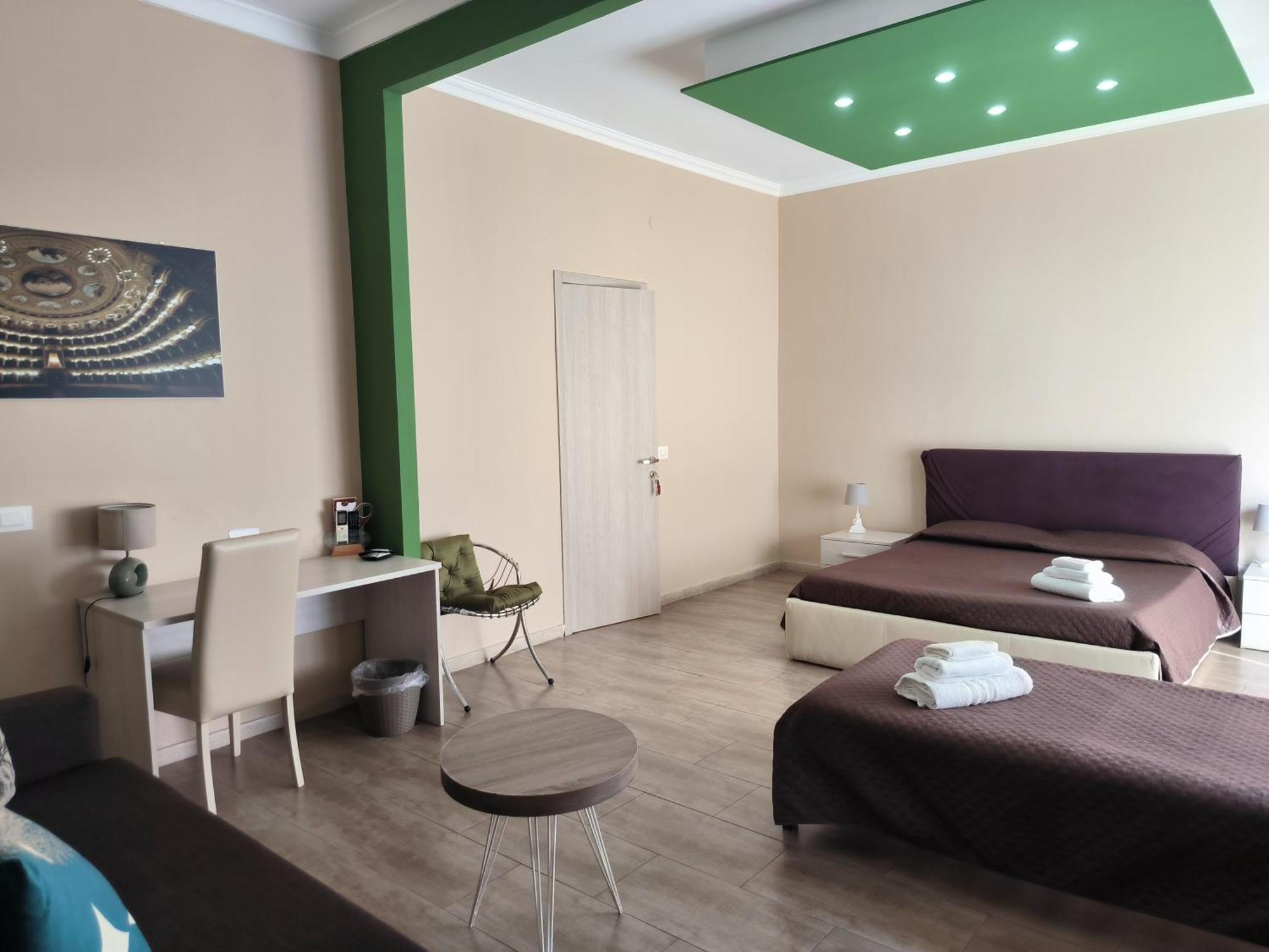 Prestige B&B Catania Bagian luar foto