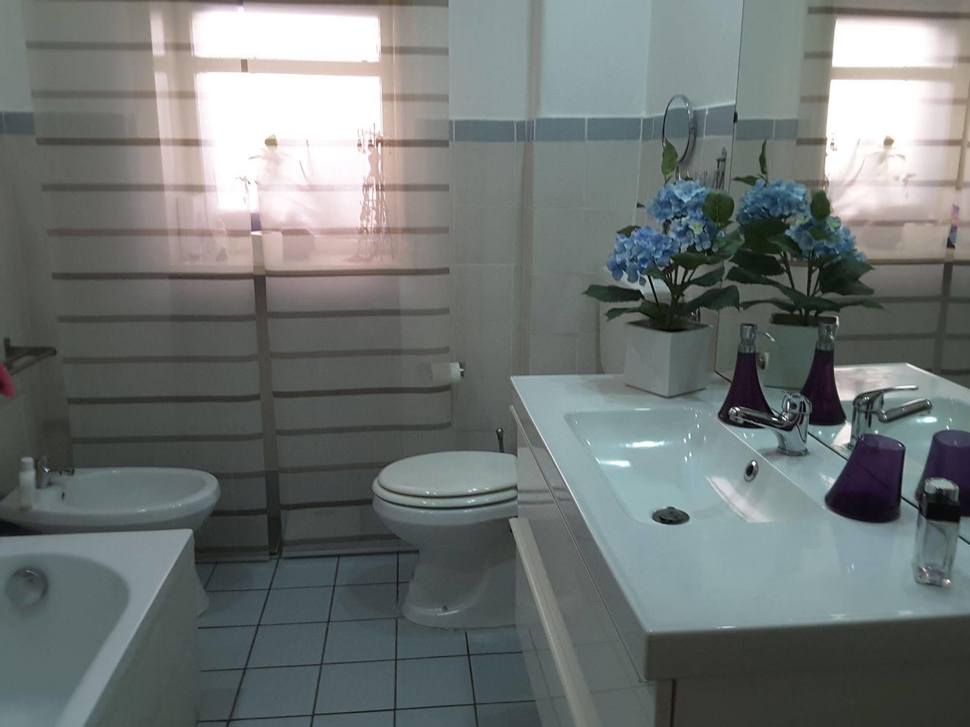 Prestige B&B Catania Bagian luar foto